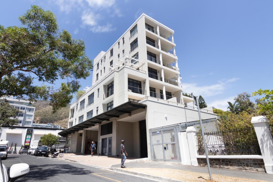 To Let 2 Bedroom Property for Rent in Sea Point Western Cape